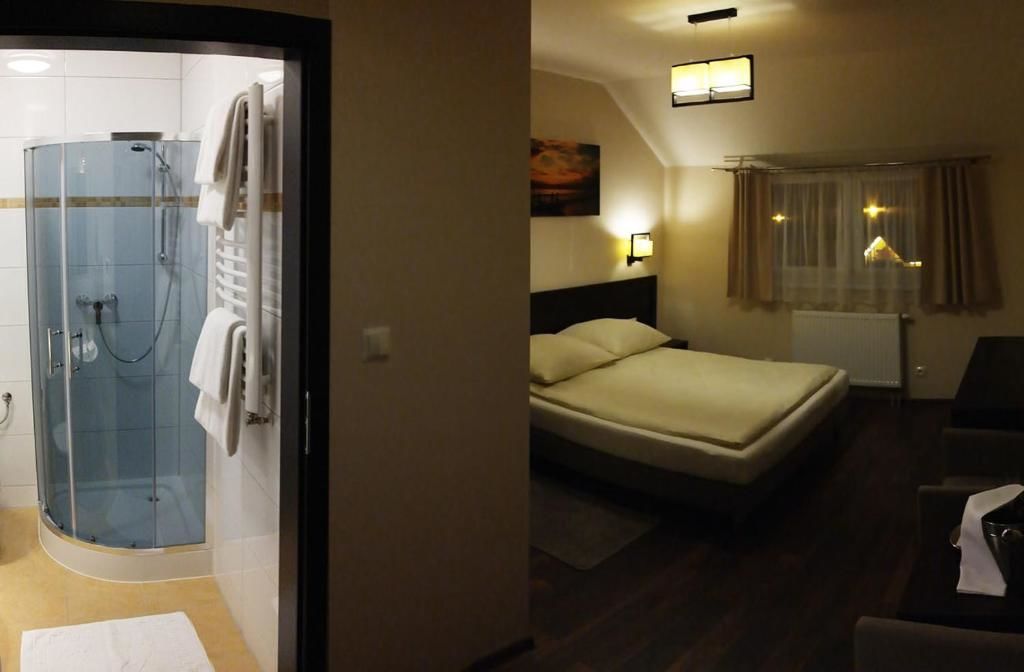 Отель Hotel Pod Chełmem Ropa